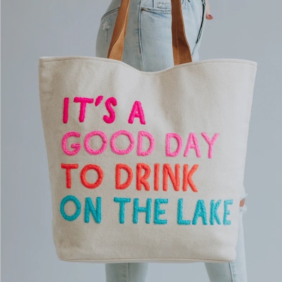 Panache Cream Tote “It’s a good day to drink on the lake” - Picture 1 of 5